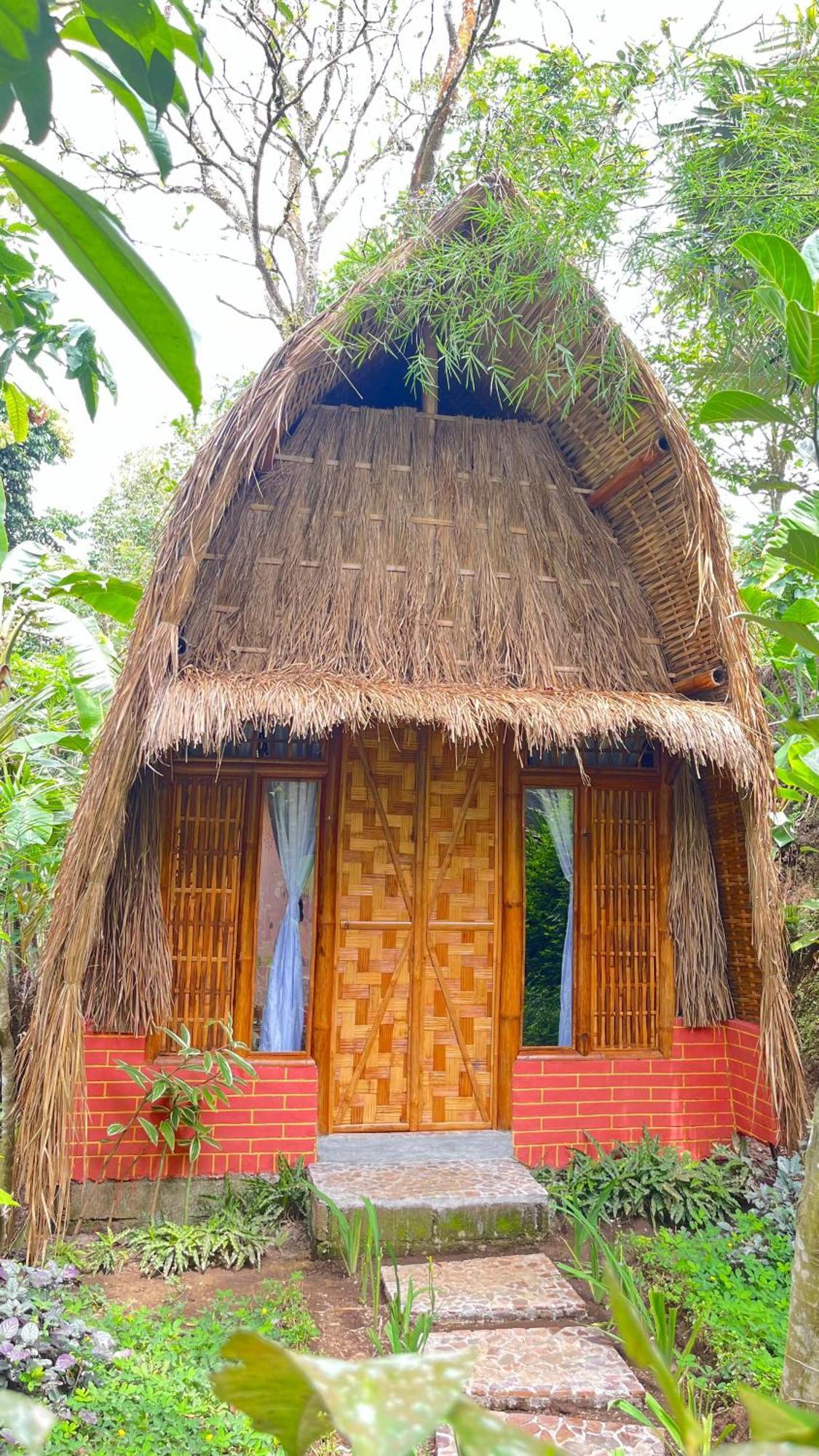 El Bamboo Guesthouse Jambu (East Java) Exterior foto